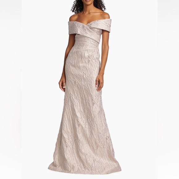 Teri Jon Metallic Jacquard Off-Shoulder Evening Gown in Blush Multi Size 6 NWT